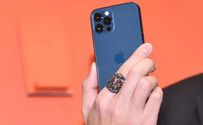连城苹果手机维修分享iPhone12系列重启方法教程 